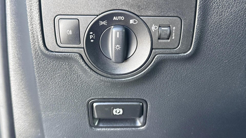 Mercedes Vito 114 2,0 CDi Kassevogn aut. L RWD