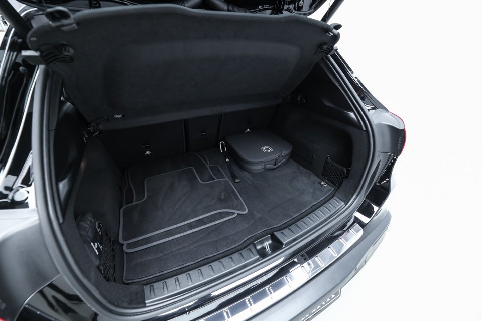 Mercedes EQA350 AMG Advance 4Matic 5d