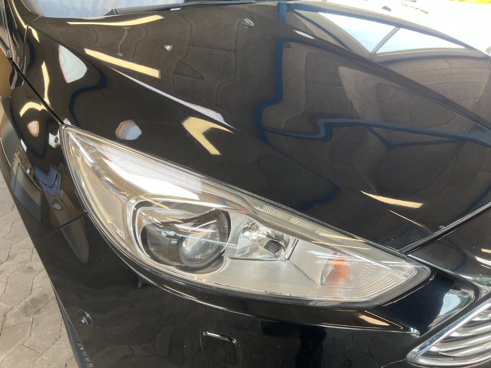 Ford Focus 1,0 SCTi 125 Titanium stc. 5d