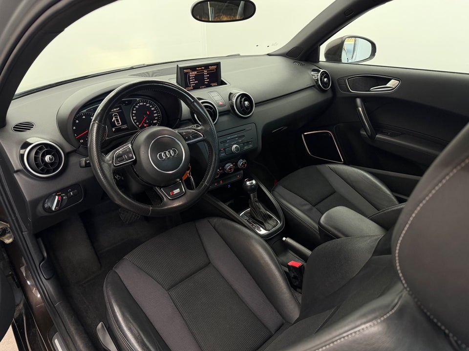 Audi A1 1,4 TFSi 185 Ambition S-line S-tr. 3d