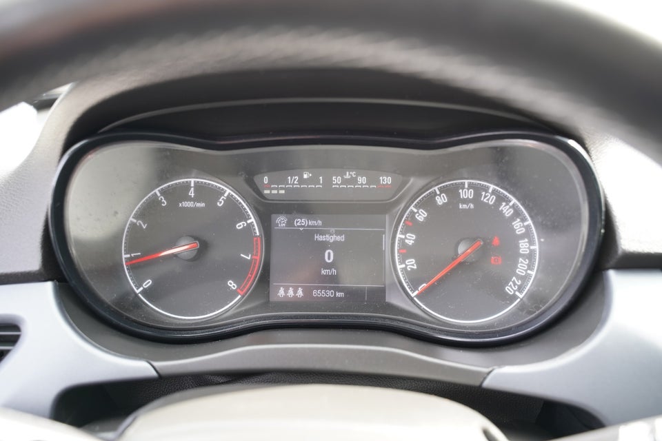 Opel Corsa 1,4 16V Enjoy 5d