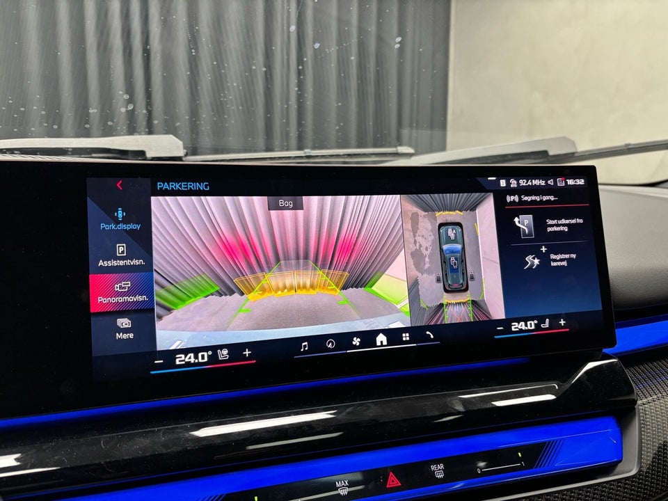 BMW i5 M60 Touring xDrive 5d