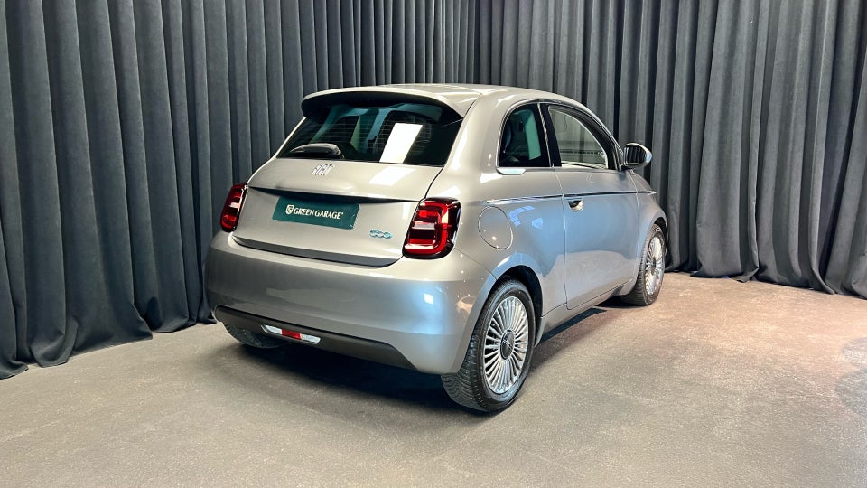 Fiat 500e 42 Icon 3d