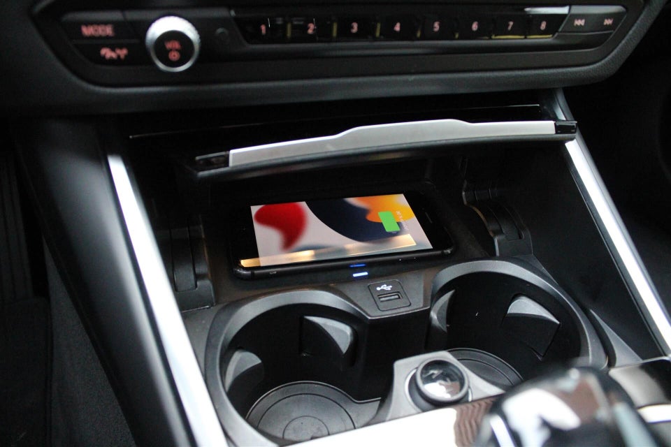 BMW 330e 2,0 Touring Sport Line aut. 5d