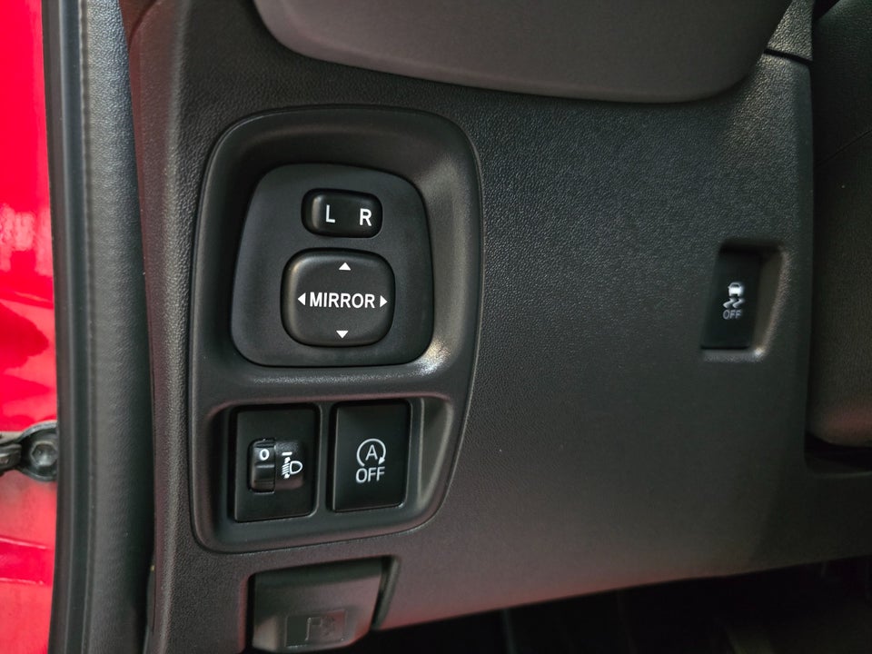 Toyota Aygo 1,0 VVT-i x-press 5d