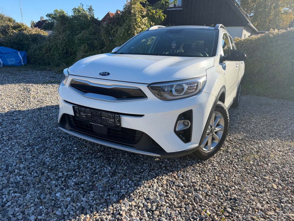 Kia Stonic 1,2 Advance 5d