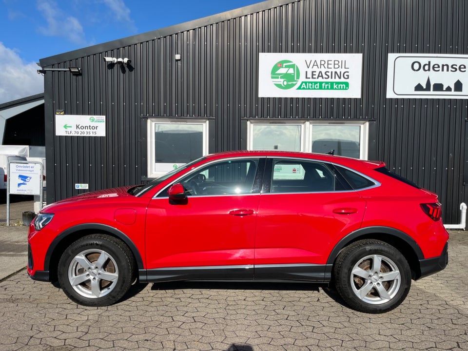 Audi Q3 45 TFSi e Attitude+ Sportback S-tr. 5d