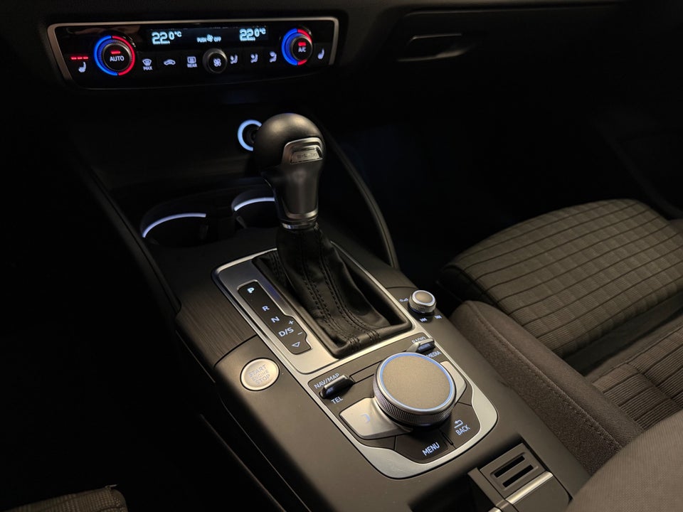 Audi A3 40 TFSi e Sport Sportback S-tr. 5d