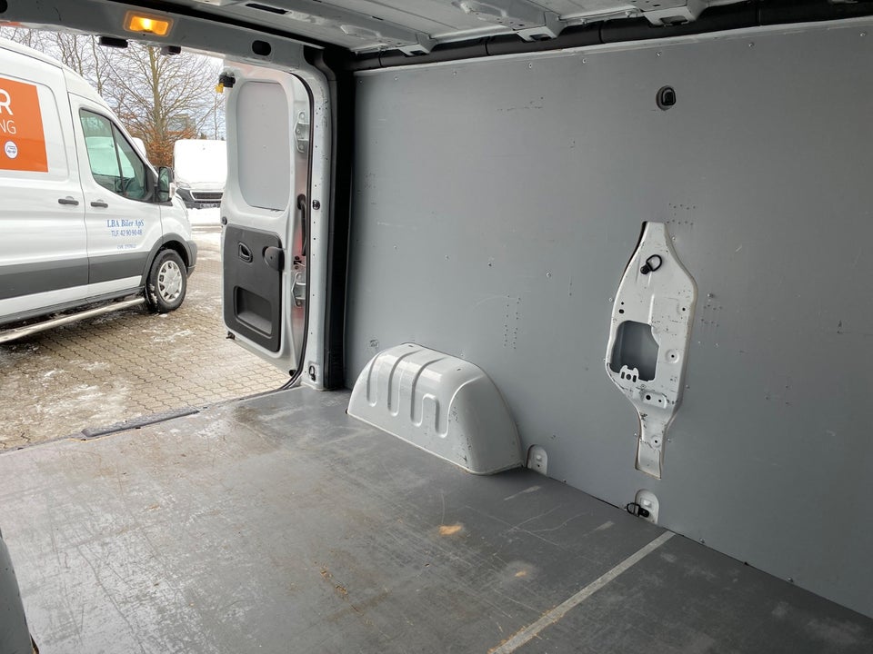 Renault Trafic T29 2,0 dCi 120 L2H1