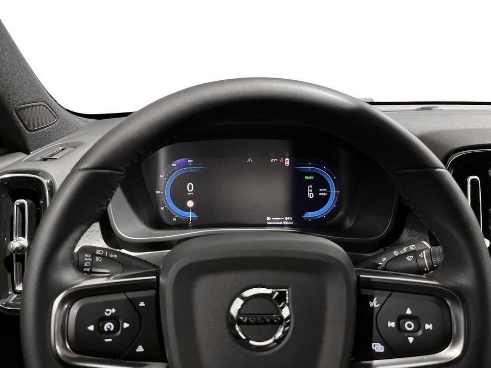 Volvo XC40 ReCharge Extended Range Plus 5d