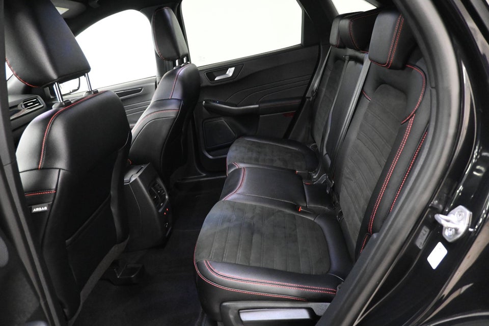 Ford Kuga 2,5 PHEV ST-Line X CVT 5d