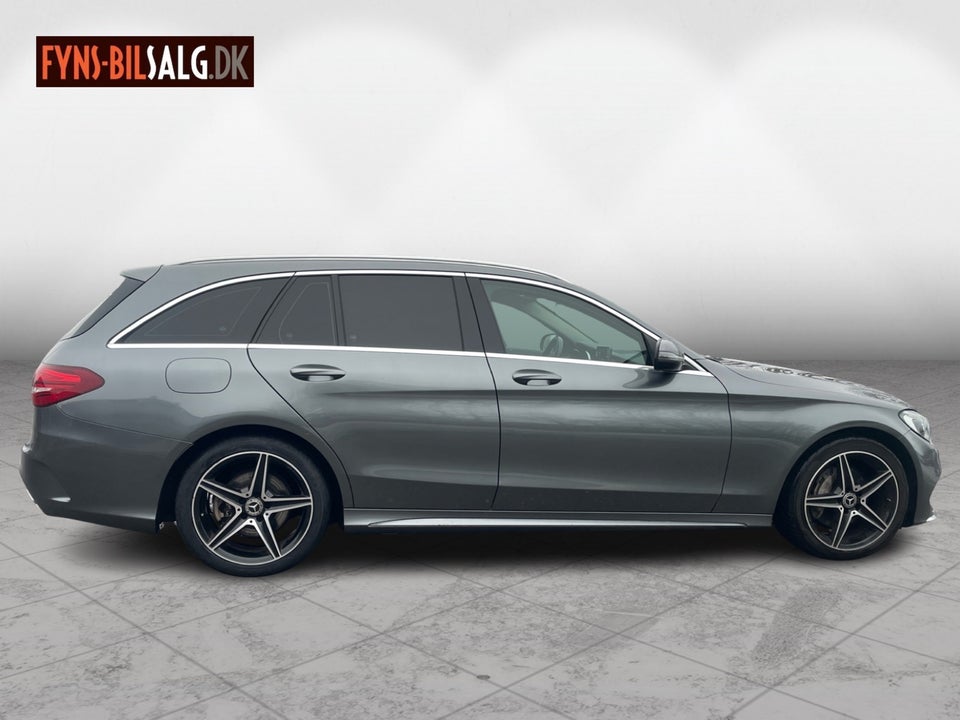 Mercedes C220 d 2,2 AMG Line stc. aut. 5d