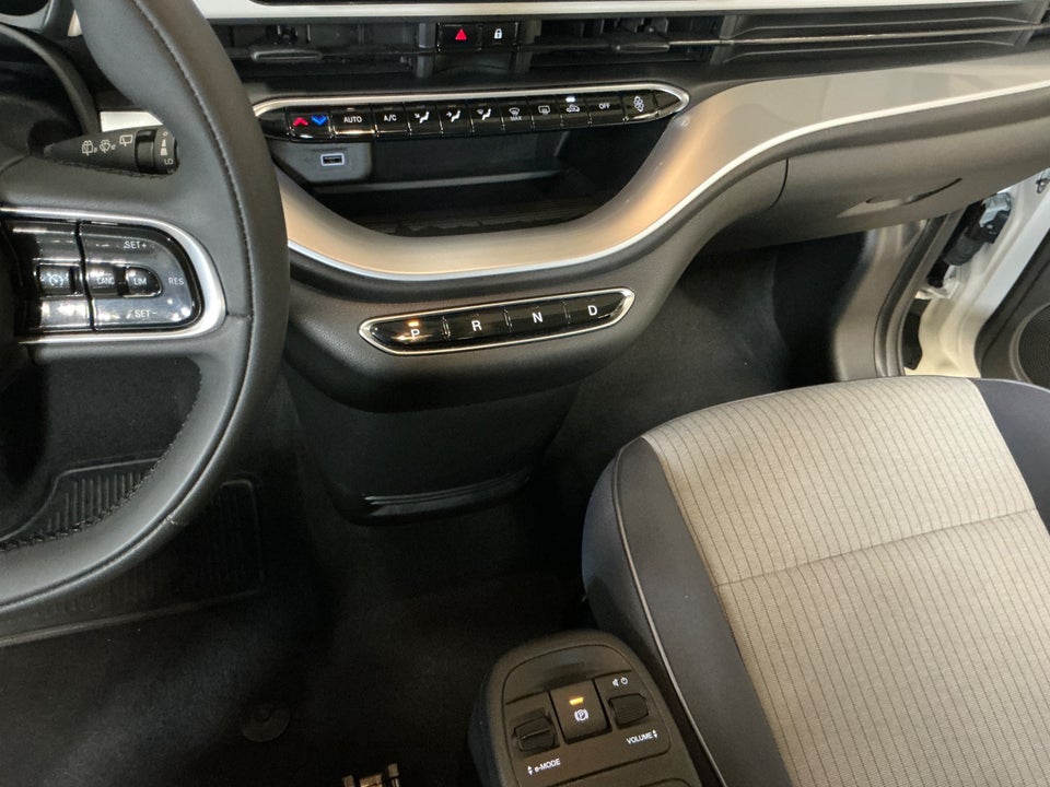 Fiat 500e 42 Icon 3d