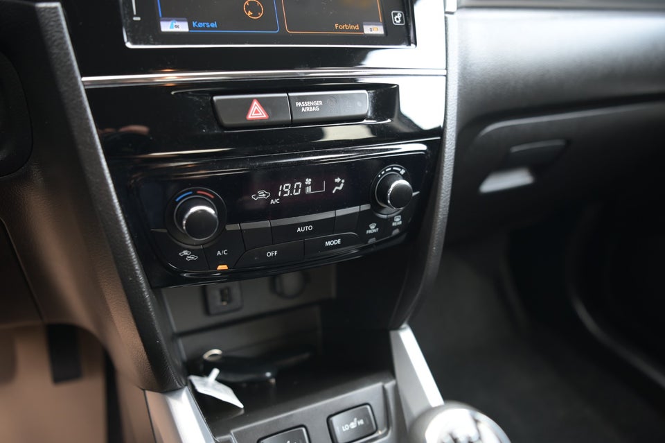 Suzuki Vitara 1,6 DDiS Exclusive 5d