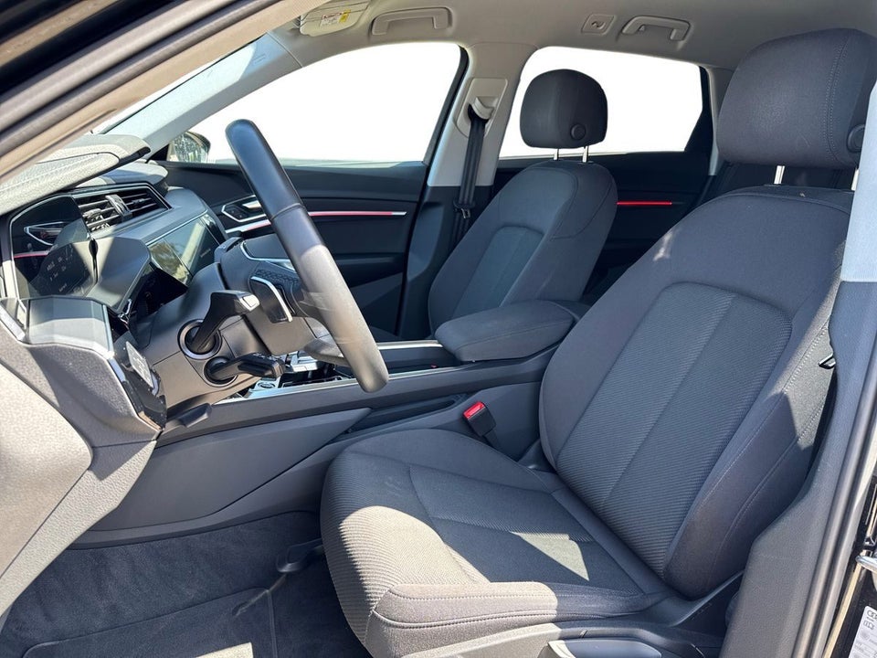 Audi e-tron 50 quattro 5d