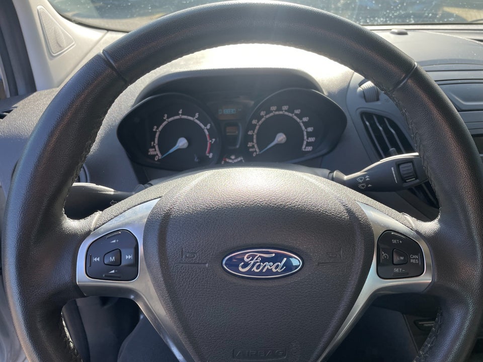 Ford Transit Courier 1,0 EcoBoost Limited