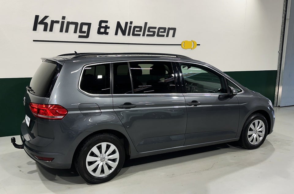 VW Touran 1,6 TDi 115 Comfortline DSG 7prs 5d