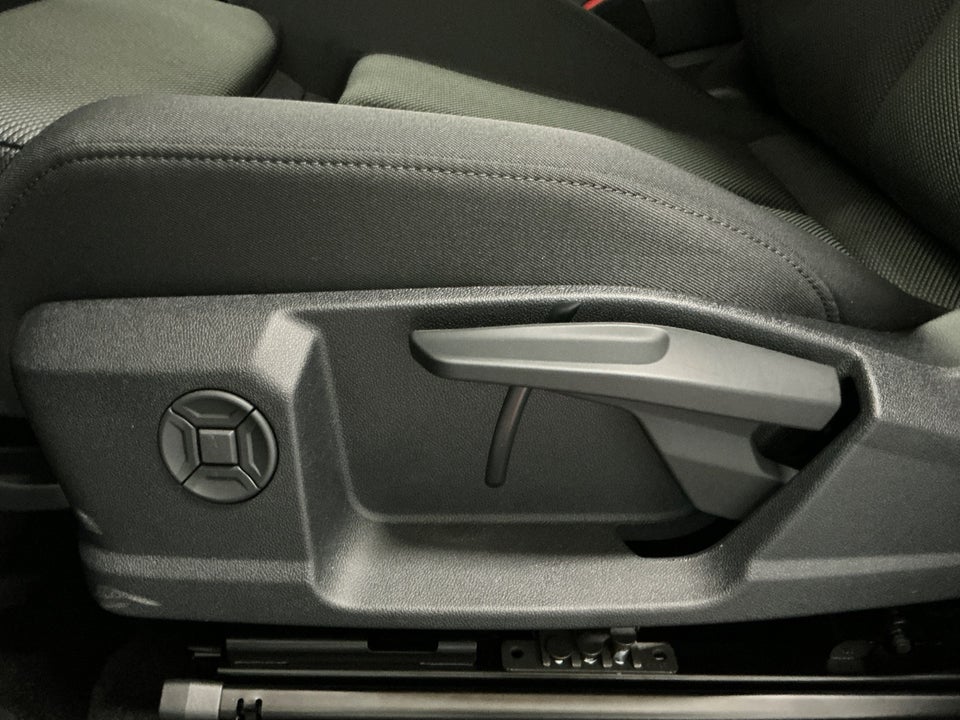 Audi Q4 e-tron 45 S-line 5d