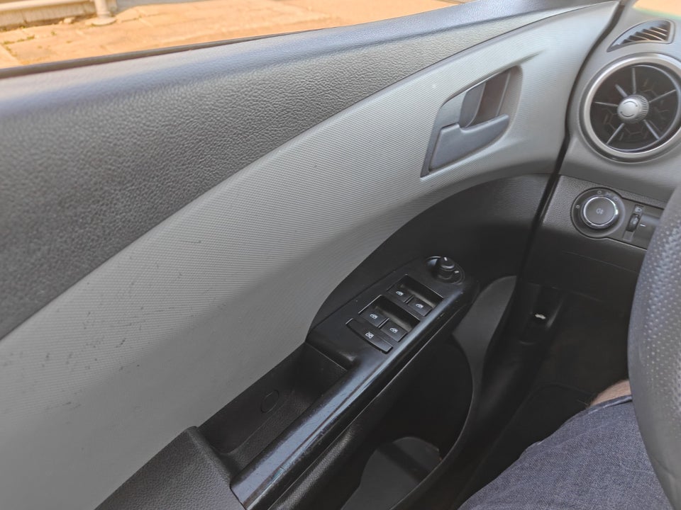 Chevrolet Aveo 1,2 LTZ 5d