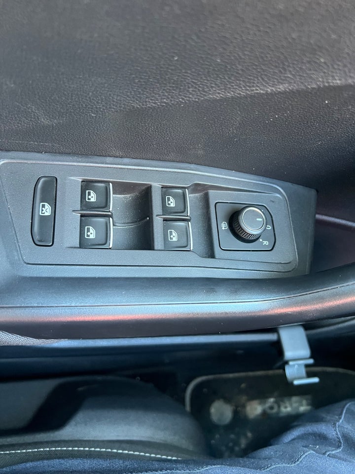 VW T-Roc 2,0 TDi 150 Style DSG 5d