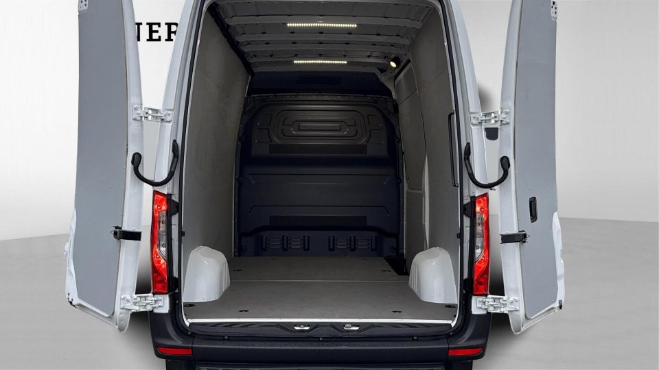 Mercedes Sprinter 317 2,0 CDi A2 Kassevogn PRO aut. RWD