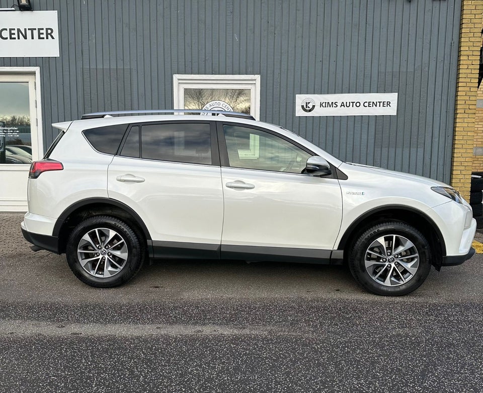 Toyota RAV4 2,5 Hybrid H3 MDS 5d