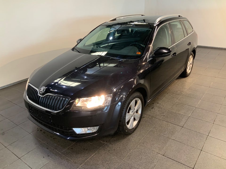 Skoda Octavia 1,2 TSi 105 Elegance Combi DSG 5d