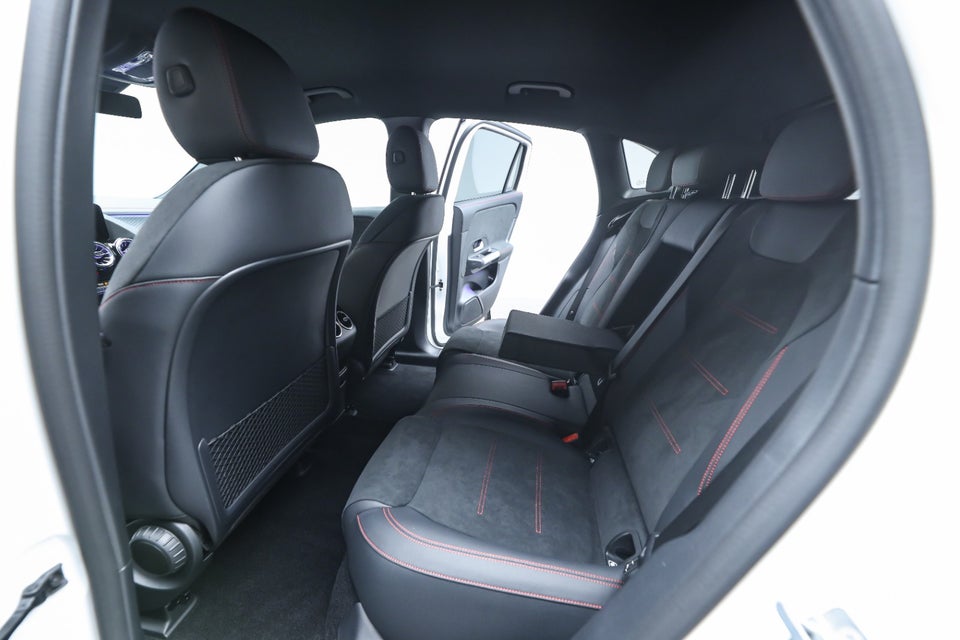 Mercedes EQA250+ AMG Advance 5d