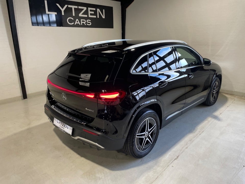 Mercedes EQA350 AMG Line 4Matic 5d