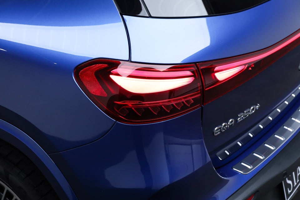 Mercedes EQA250+ AMG Premium 5d