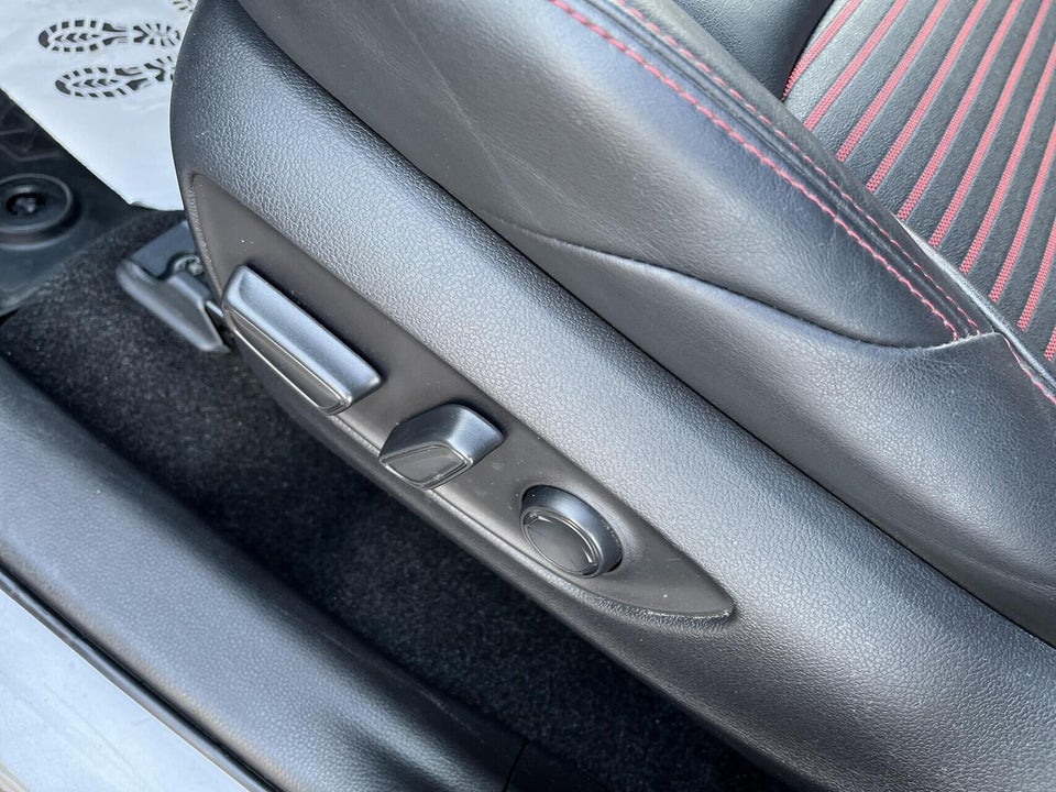 Toyota RAV4 2,5 Plug-in Hybrid H3 Premium AWD-i 5d