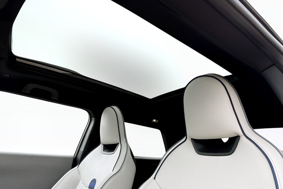 MINI Cooper SE Favoured Trim XL 3d