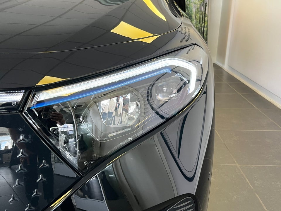 Mercedes EQB250+ Progressive 5d