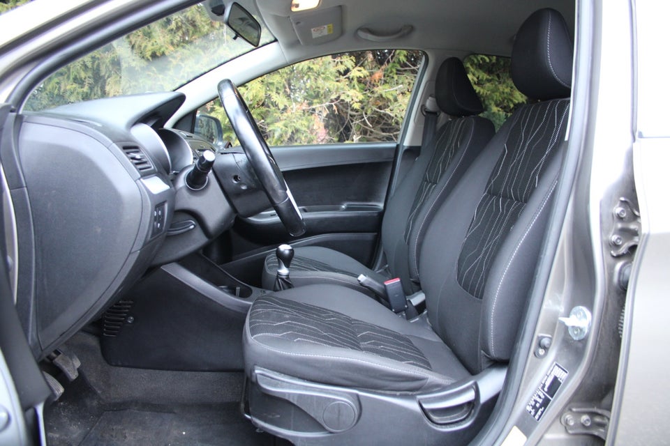 Kia Picanto 1,0 Limited 5d