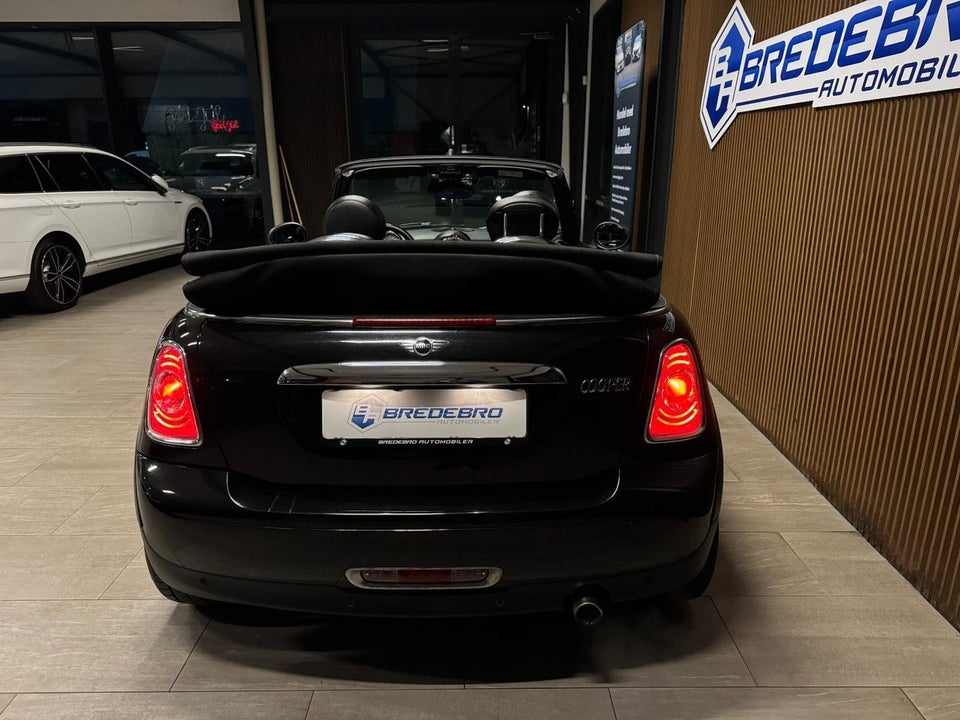 MINI Cooper 1,6 Cabriolet 2d