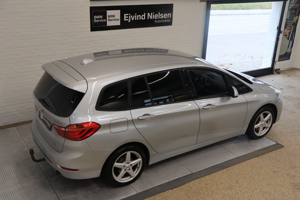 BMW 220d 2,0 Gran Tourer Sport Line aut. 5d