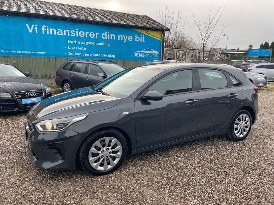 Kia Ceed 1,6 CRDi 136 Vision 5d