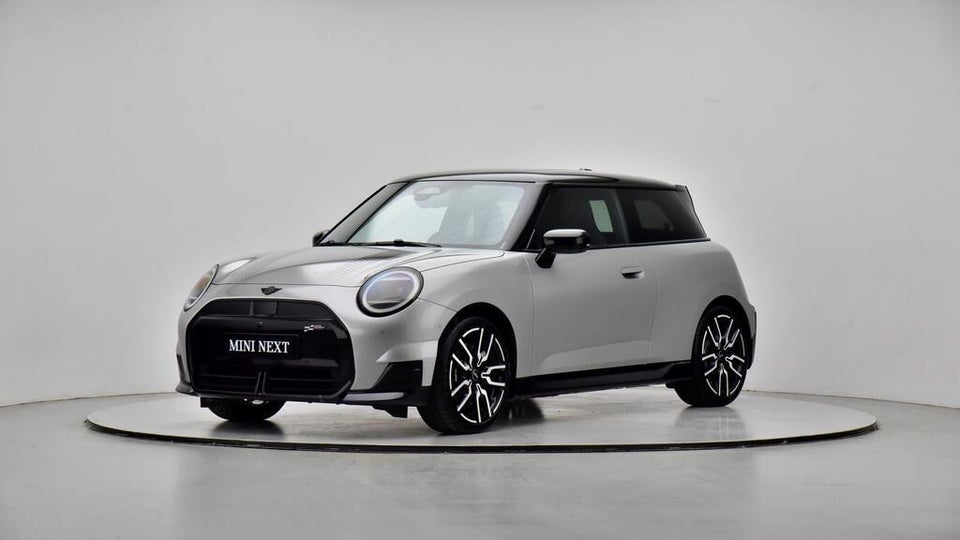 MINI Cooper SE JCW Trim XL 3d