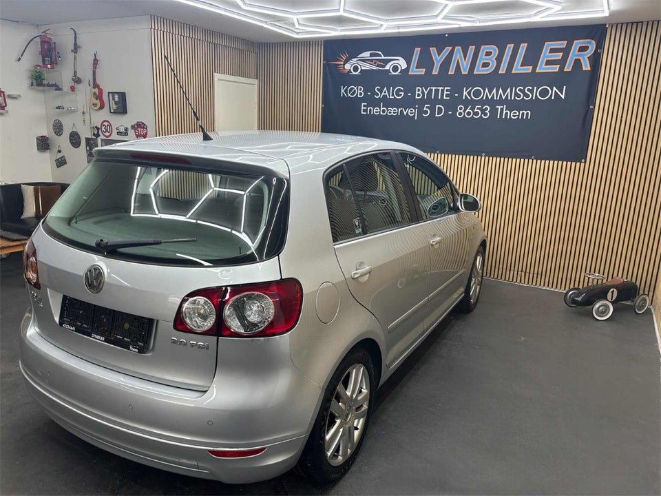 VW Golf Plus 2,0 FSi Comfortline Tiptr. 5d