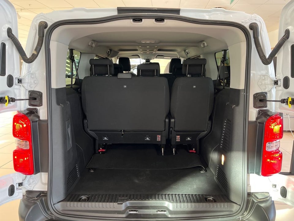 Toyota ProAce Verso 75 Long Shuttle 5d