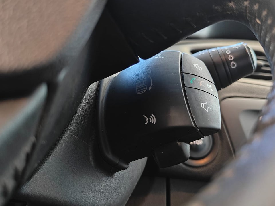 Renault Grand Scenic III 1,6 dCi 130 Expression 7prs 5d