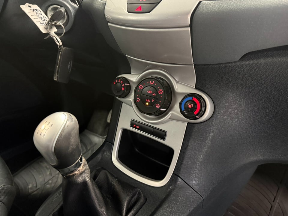 Ford Fiesta 1,6 Ti-VCT Sport 3d