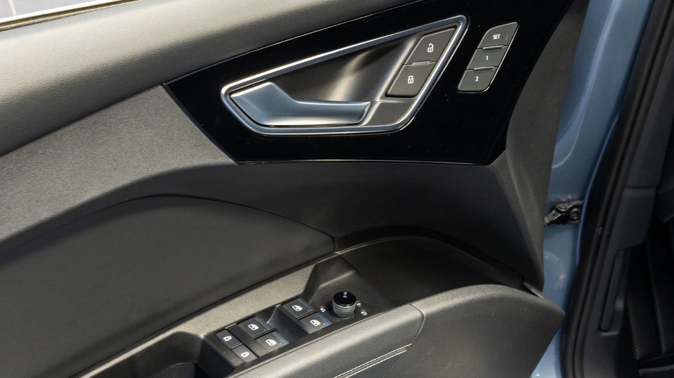 Audi Q4 e-tron 40 S-line 5d