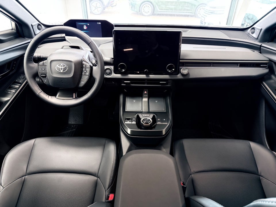 Toyota bZ4X 73 Executive 5d