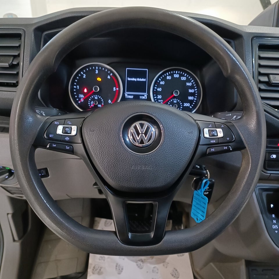VW Crafter 35 2,0 TDi 177 Kassevogn L3H3 aut.