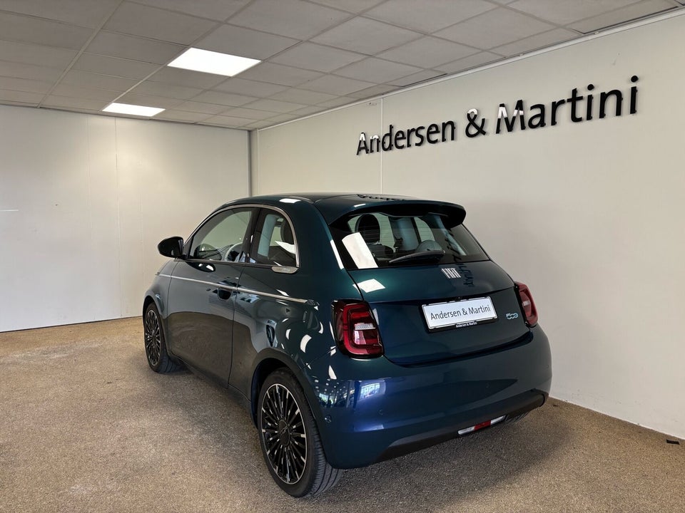 Fiat 500e 42 la Prima by Bocelli 3+1 4d