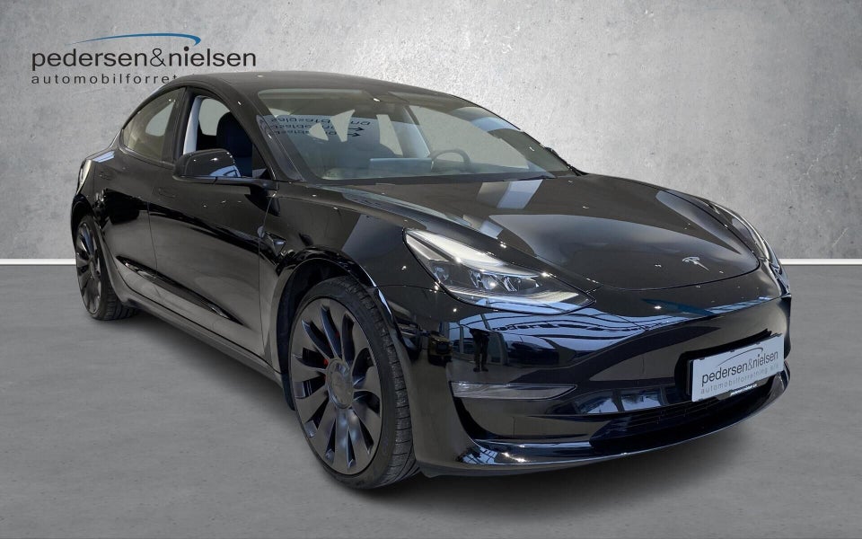 Tesla Model 3 Performance AWD 4d