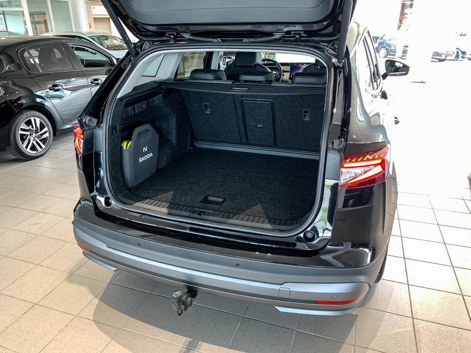 Skoda Enyaq 80 iV Loft 5d