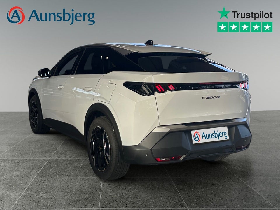 Peugeot e-3008 77 Allure 5d