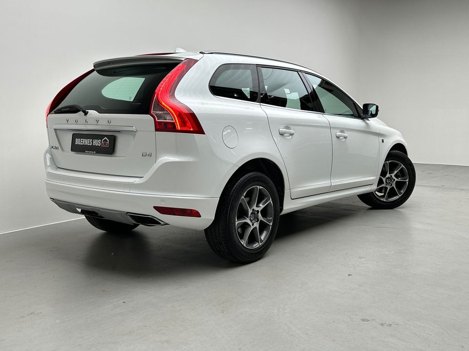 Volvo XC60 2,0 D4 190 Ocean Race aut. 5d